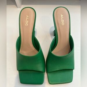 Aldo Women's Vibrant Green Mules